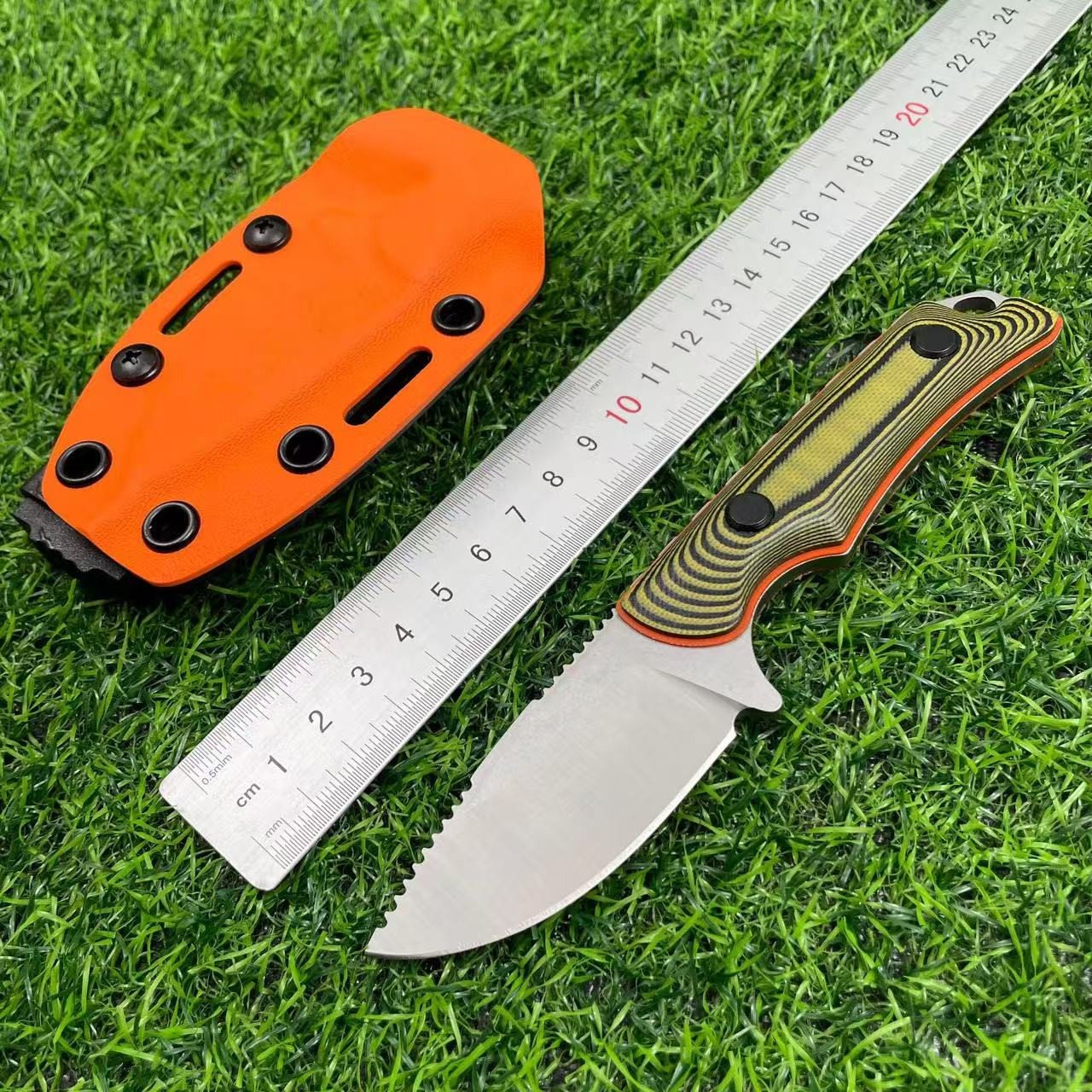Fixed Hunting Camping Tactical Knife G10 BM15017