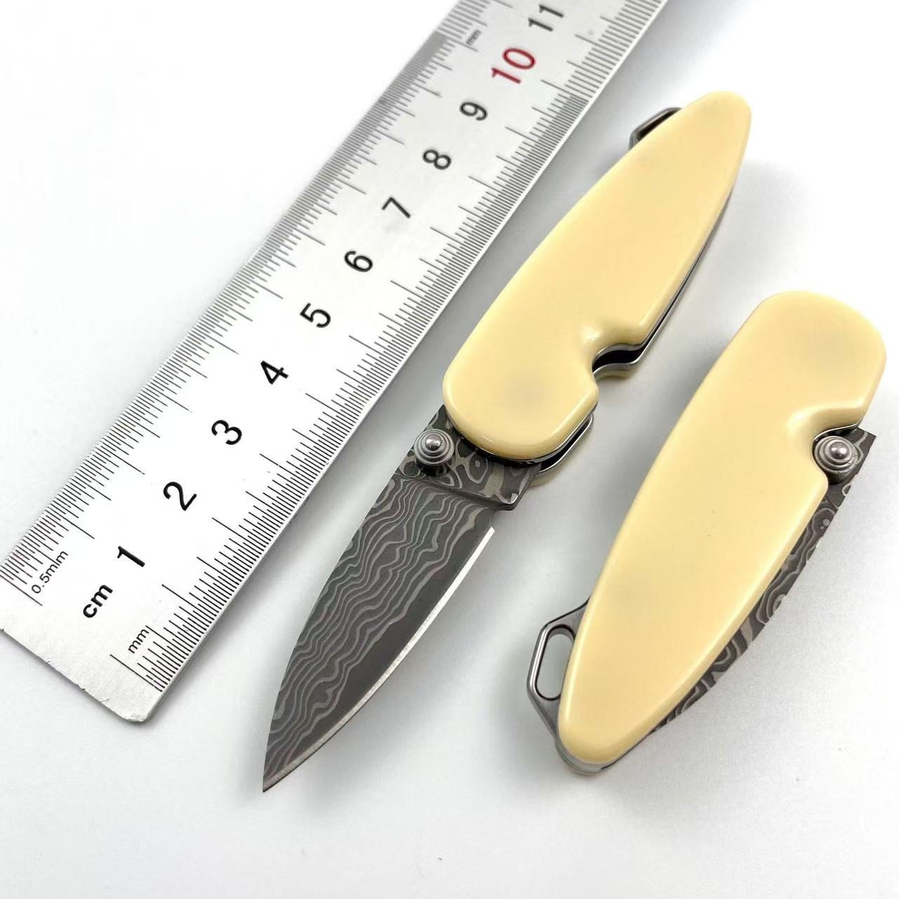 Small Damacus Knives Folding Pocket Knife Unlocked
